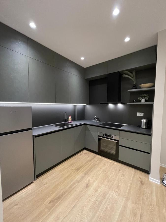 New Brilant Apartment Tiranë Ngoại thất bức ảnh